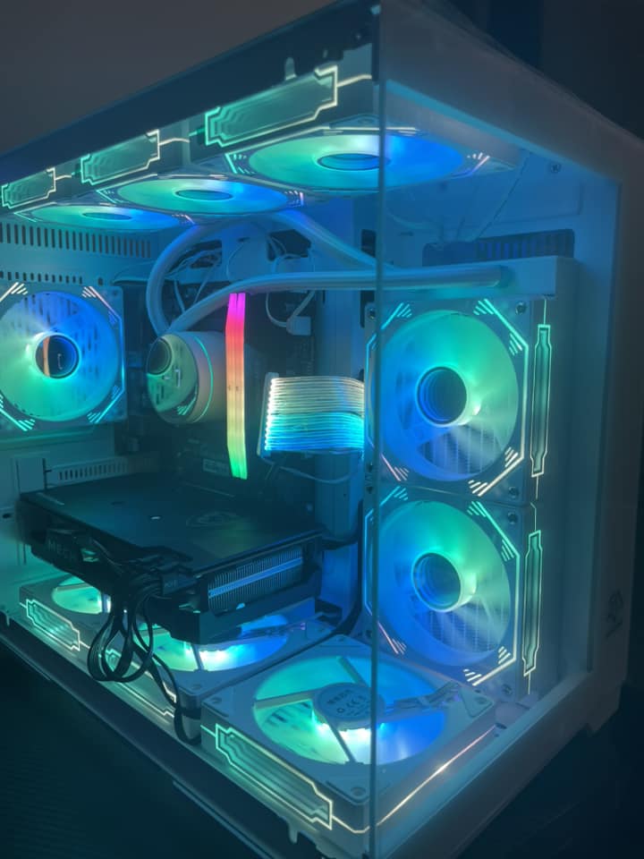 Ryzen 7 8700f- RX 6700xt- 32 GB DRR5