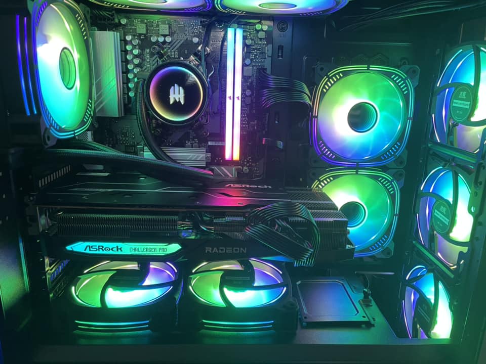 Ex-Build PC Ryzen 9 7900x3D- 32 GB DRR5- 3 TB Storage- Wifi 6+ Bluetooth
