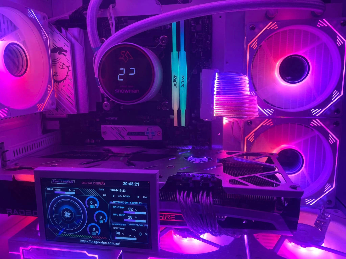Ryzen 7 7800x3D- RX 6700xt- 32 GB RAM
