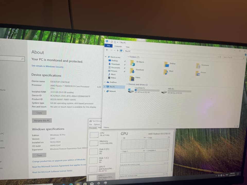 Ryzen 7 7800x3D- RX 6700xt- 32 GB RAM