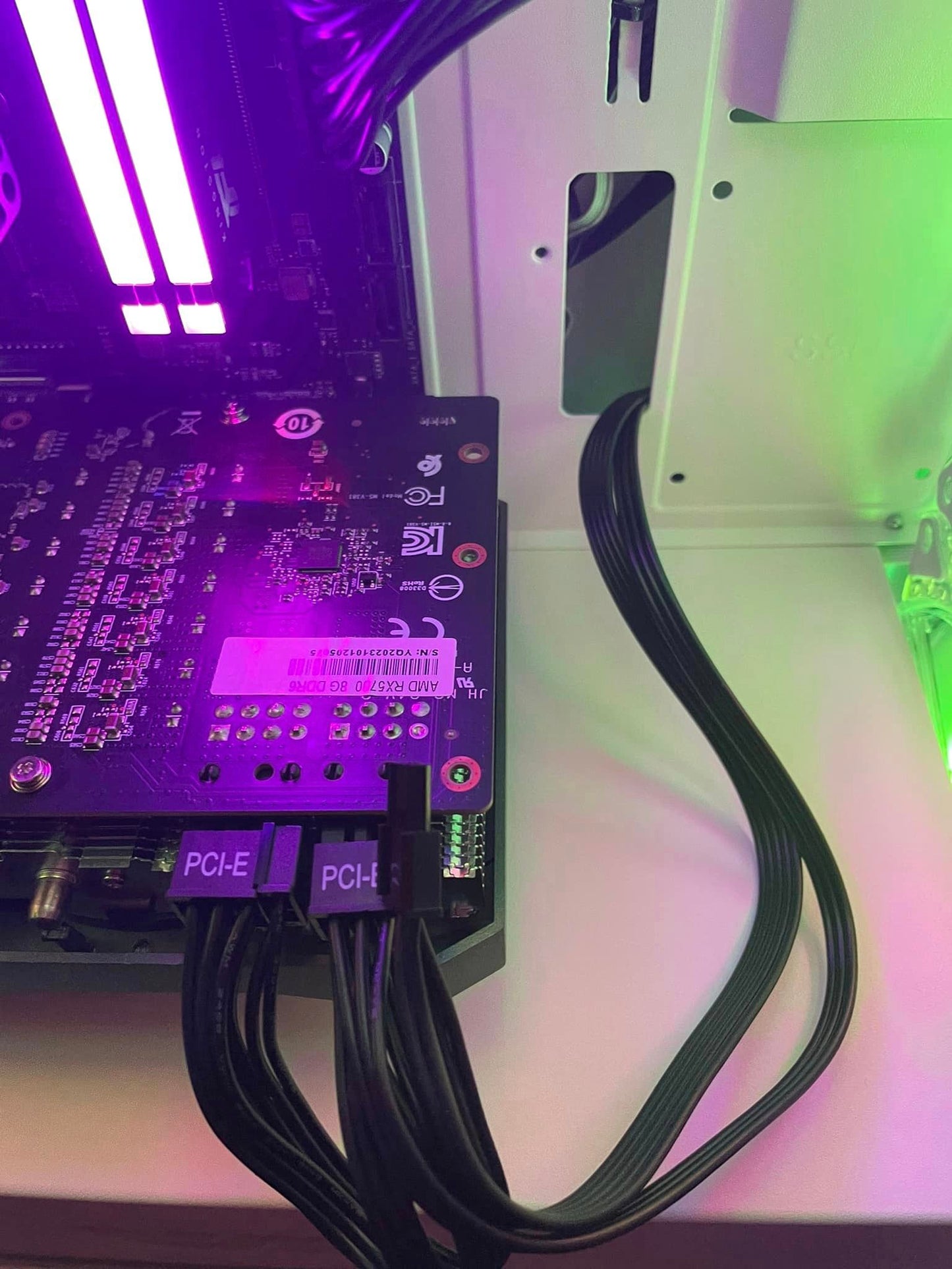Ex-Build PC- PC AMD Ryzen 5 7000 series- RX 5700 8GB-16GB DRR5