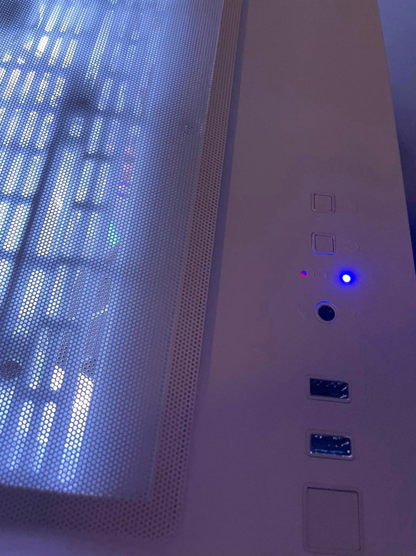 Ex-Build PC Intel Core I7 10700- RTX 2060 Super- 16 GB RAM