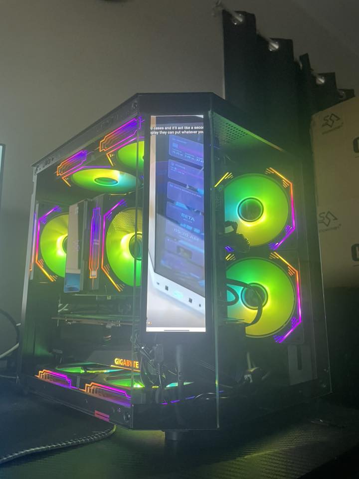 Ryzen 7 9700x, RX 6900xt, 32 GB RAM