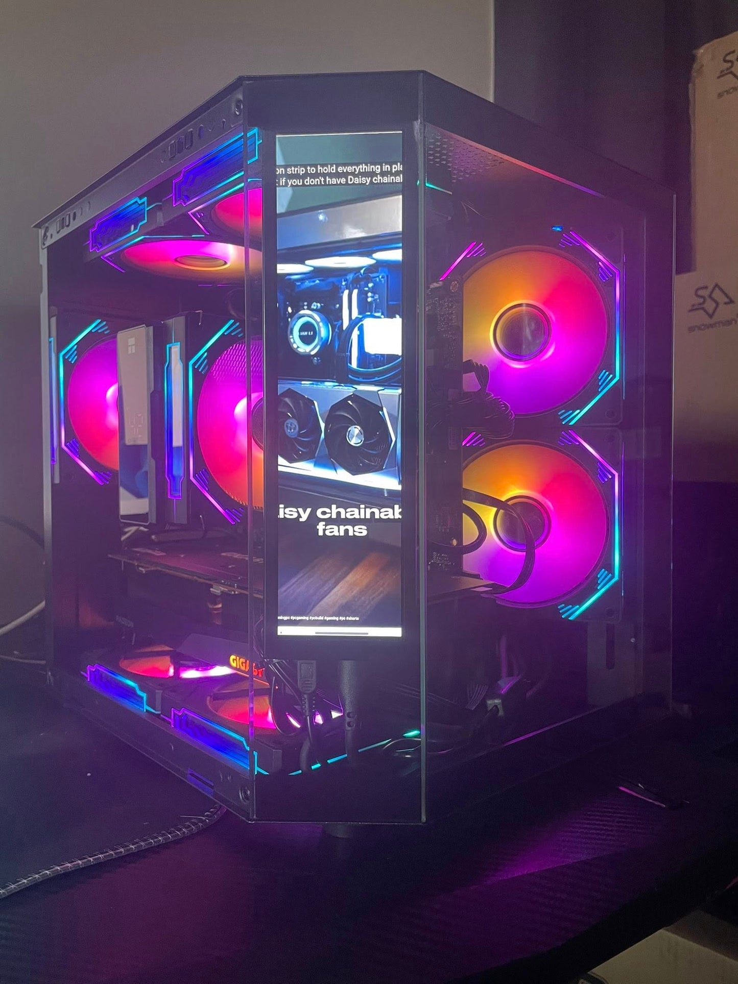 Ryzen 7 9700x, RX 6900xt, 32 GB RAM