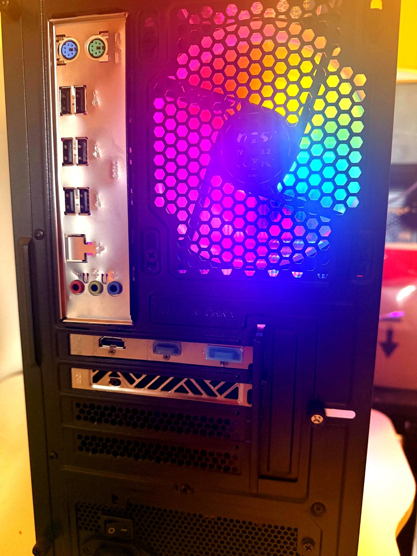 [Old Model] Gaming & Work PC – RX 9060 XT | 32GB RAM | 10 Cores | 1TB Storage
