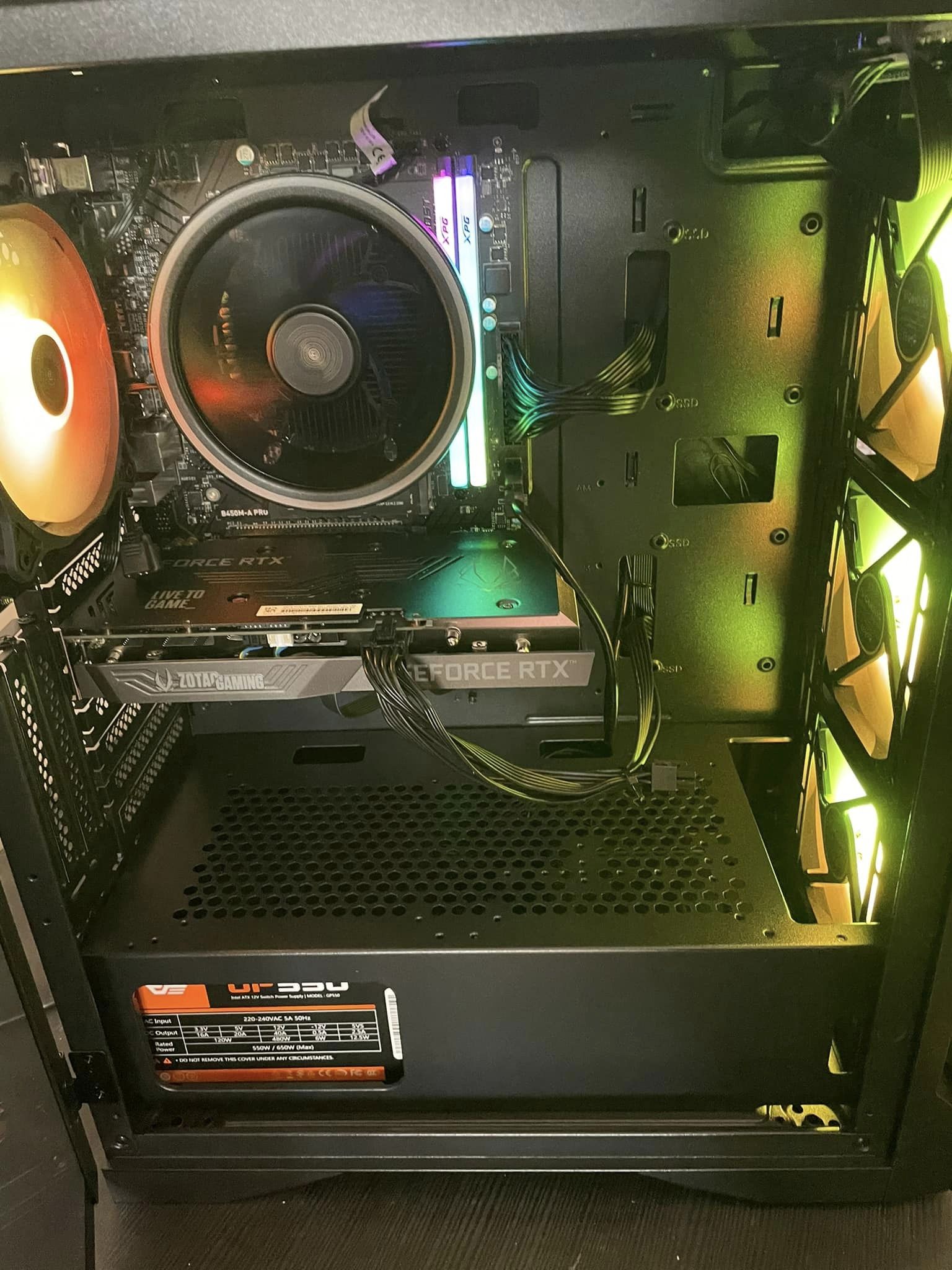 Ex-Build PC AMD Ryzen 5500- RTX 3060 12GB- 16 GB RAM-512 GB SSD