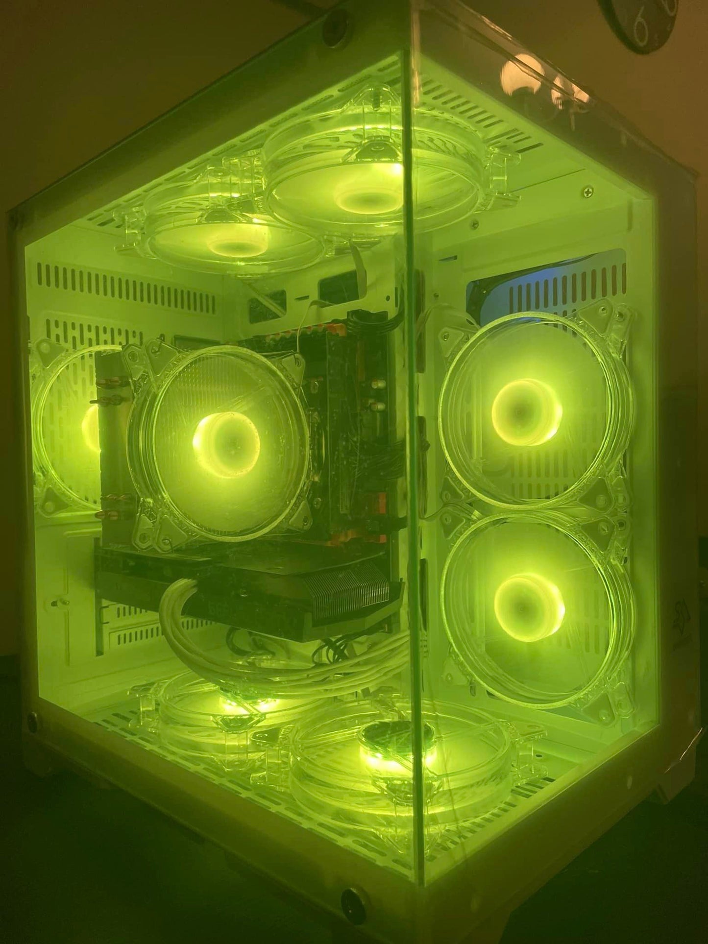 Ex-Build PC New White PC | RTX 3060 12 GB | Intel 10 Cores/20 Threads | 32 GB RAM | 512 GB SSD | Wifi