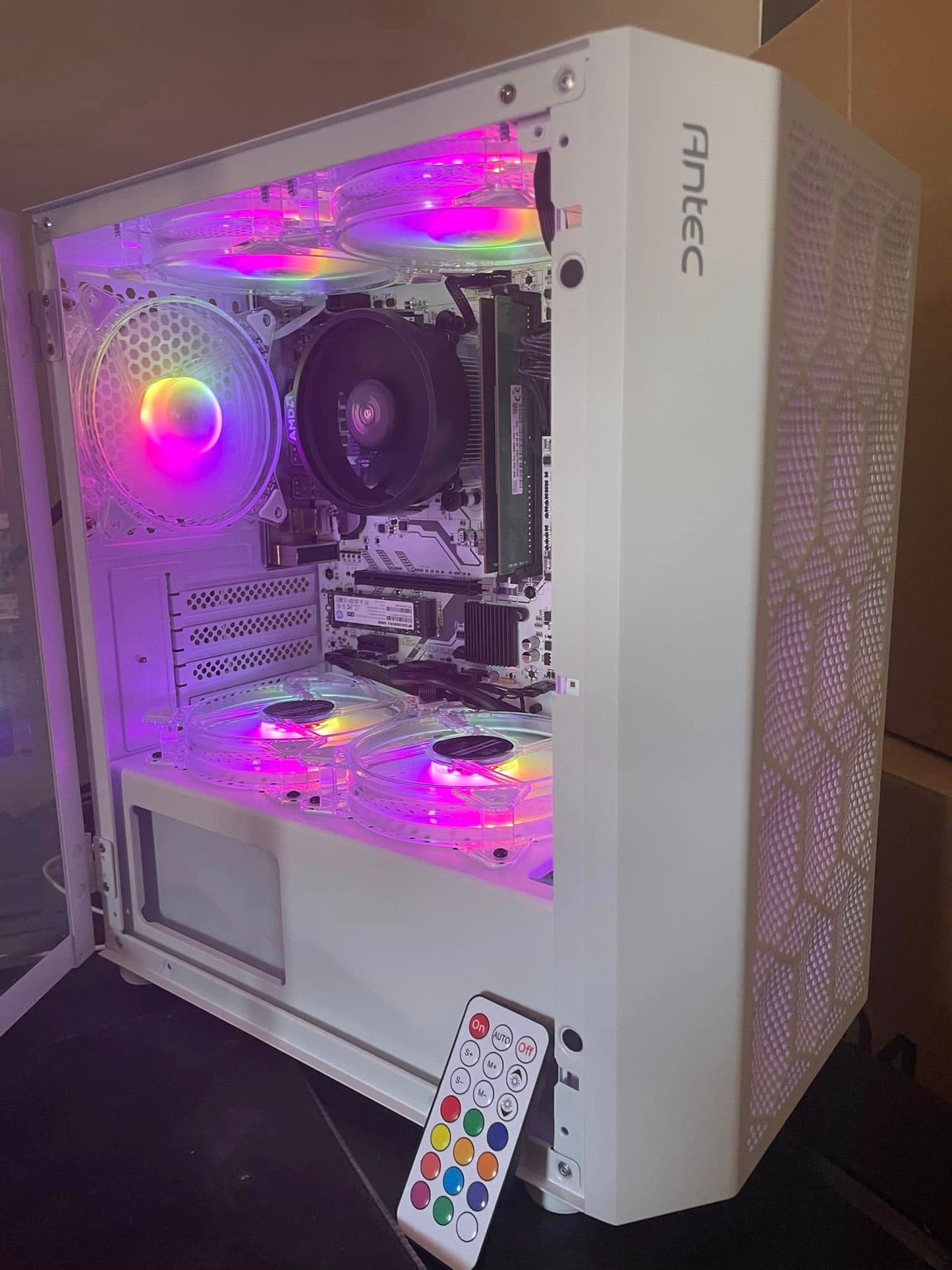 White Office/ Light Gaming PC- Ryzen 5 5500GT