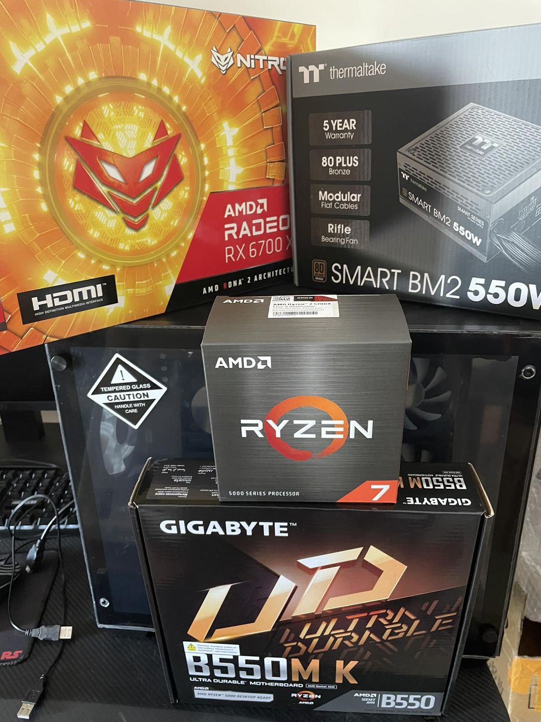 Ryzen 7 5700x- RX 6700xt- 16 GB RAM