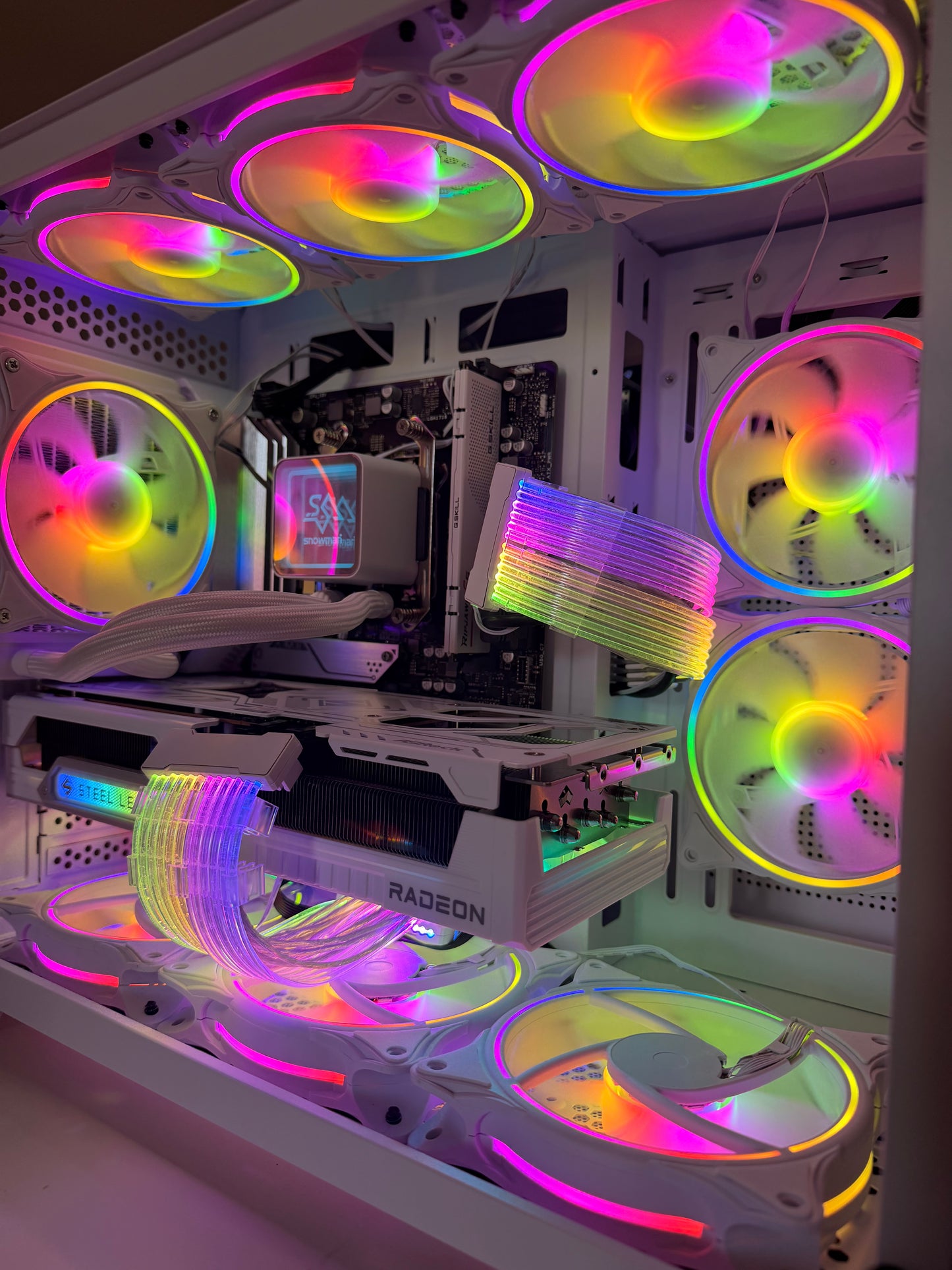 White PC | Ryzen 7 7800x3D | RX 9070XT | 48GB RAM