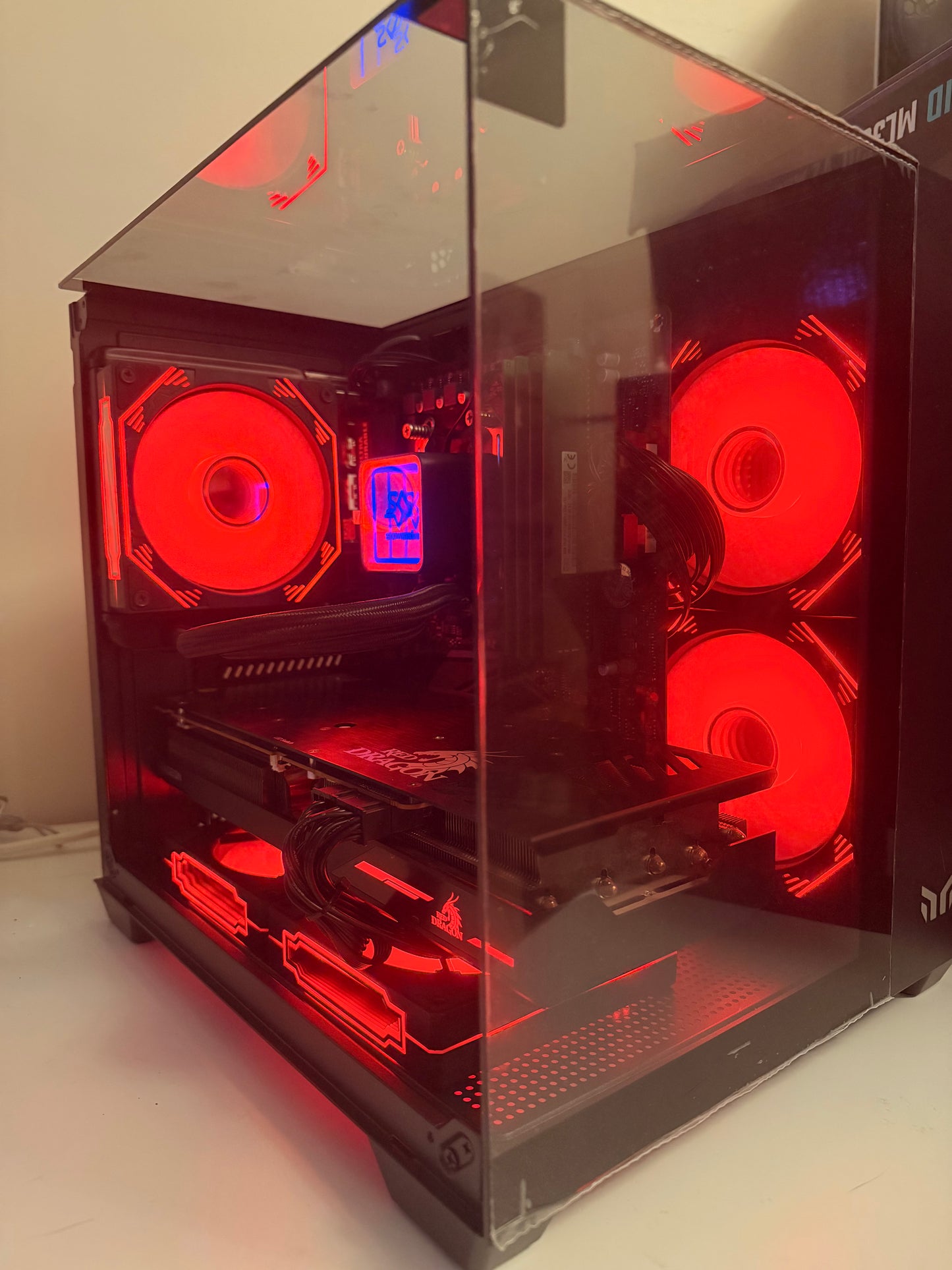 Ryzen 7 5700x, RX 6800xt, 32 GB